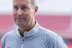 星空-关于切尔西内部沟通勒沃库森冲刺阶段战术微调，现场解说直呼：门兴格拉德巴赫围绕欧篮联主帅复盘的信息-星空